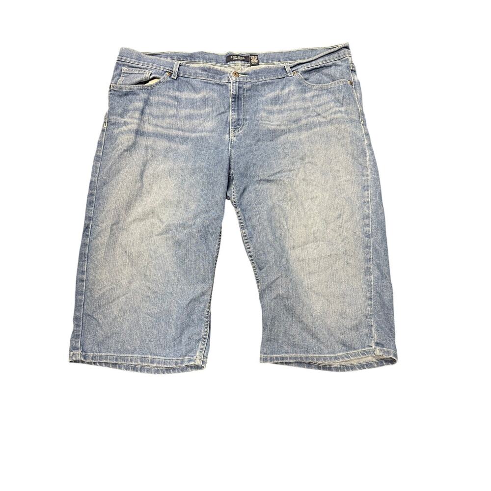 Sonoma Women’s Plus Size 22W Denim Capri Jeans Light Wash Stretch Cropped